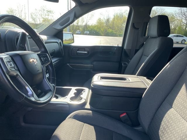 Used 2019 Blue Chevrolet RST image 10