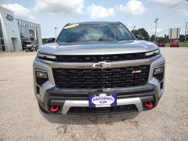 Certified Used 2024 Sterling Gray Metallic Chevrolet Z71 image 8