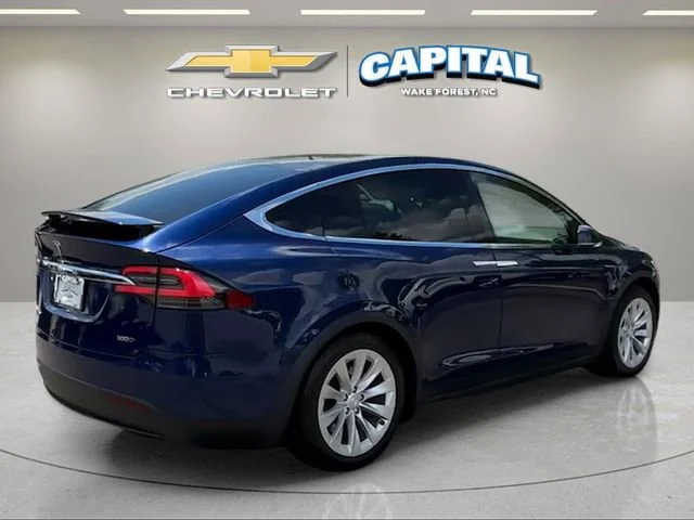 Used 2017 Blue Tesla 90D image 6