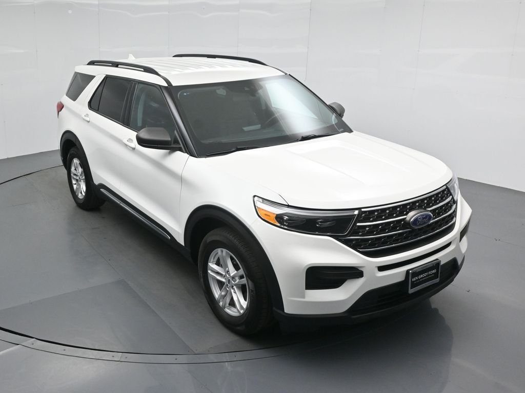 Certified Used 2023 White Ford XLT image 40