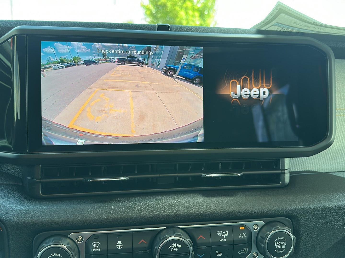 New 2026 Joose Exterior Paint Jeep Sport S image 18