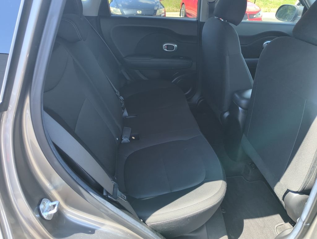 Used 2017 Gray Kia Base image 29