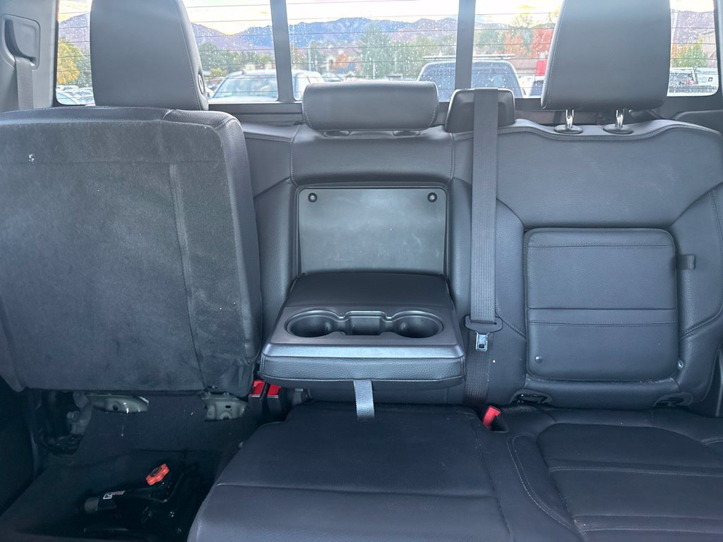 Used 2023 Onyx Black GMC Denali image 29
