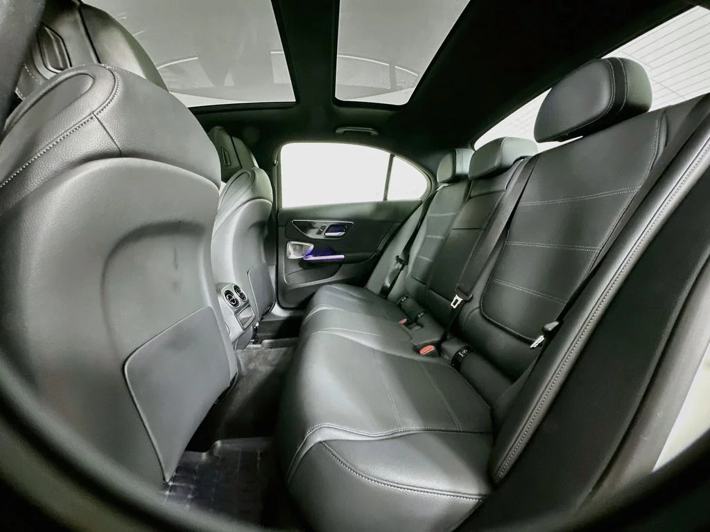 Used 2026  Mercedes-Benz C 300 image 26
