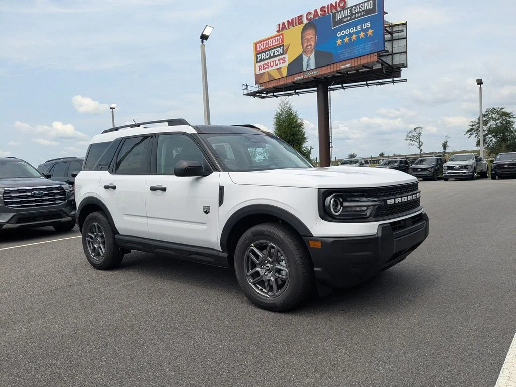 New 2026 Oxford White Ford Outer Banks image 2
