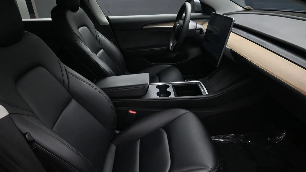 Used 2021 Gray Tesla Standard Range Plus image 2