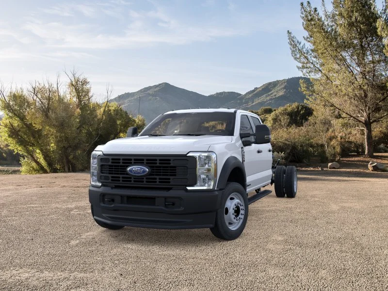 New 2026 Oxford White Ford F-550® XL image 25