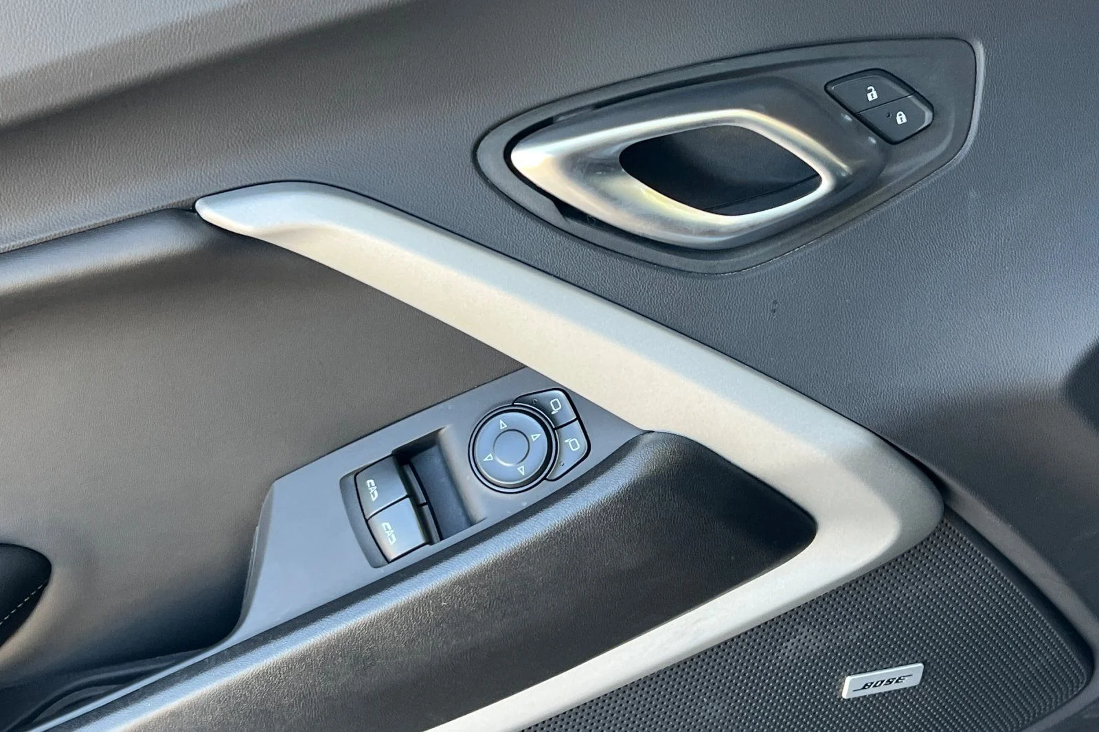 Used 2022 Gray Chevrolet LT1 image 11