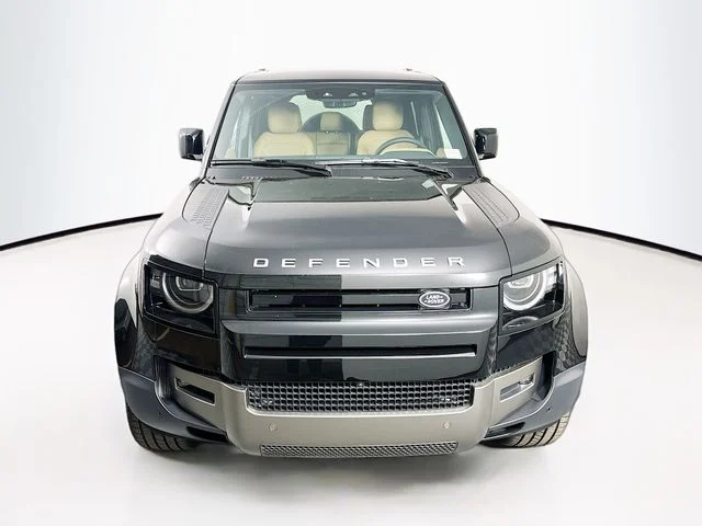 New 2026 Black Land Rover S image 2