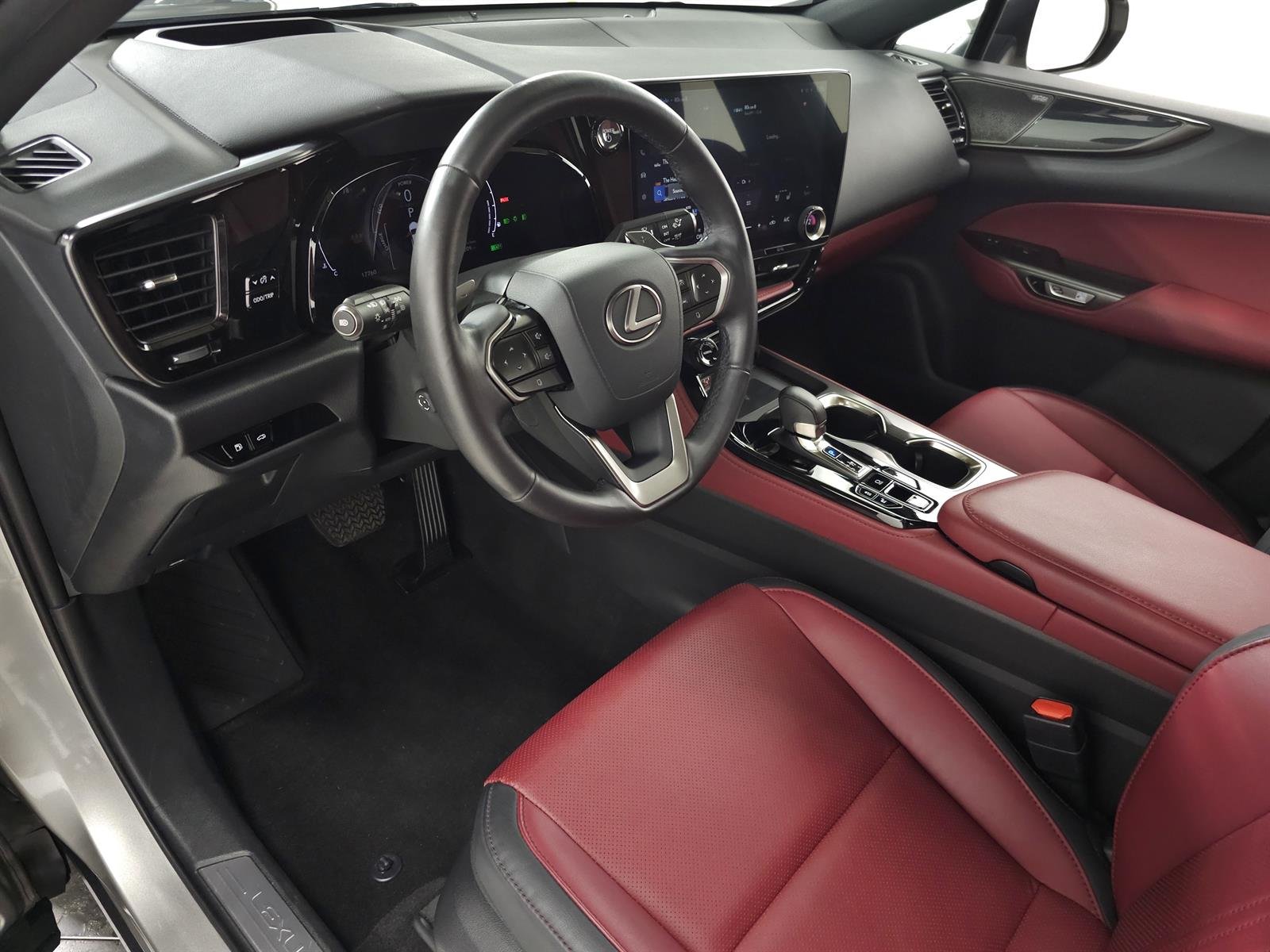 Certified Used 2024 Atomic Lexus Premium image 17