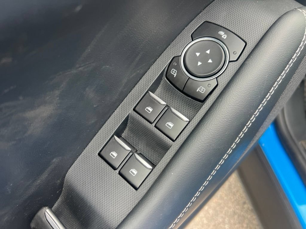 Used 2023 Grabber Blue Metallic Ford Select image 24