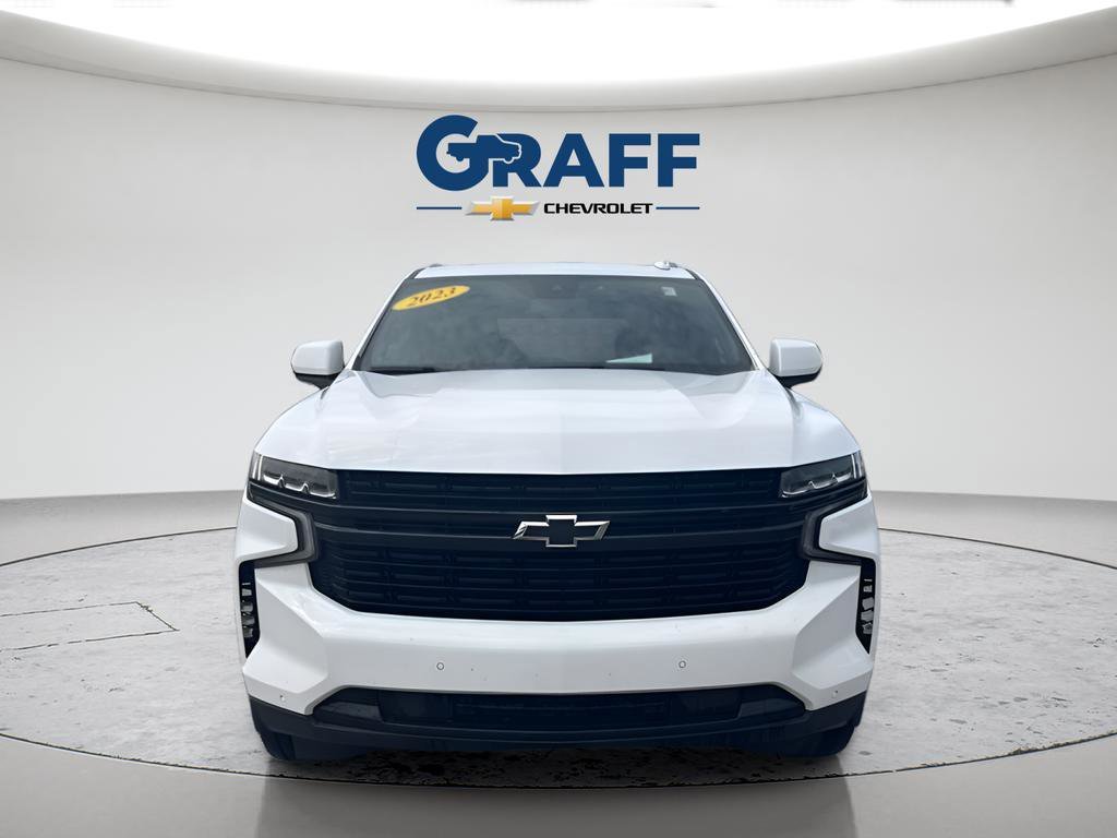 Used 2023 Summit White Chevrolet RST image 3