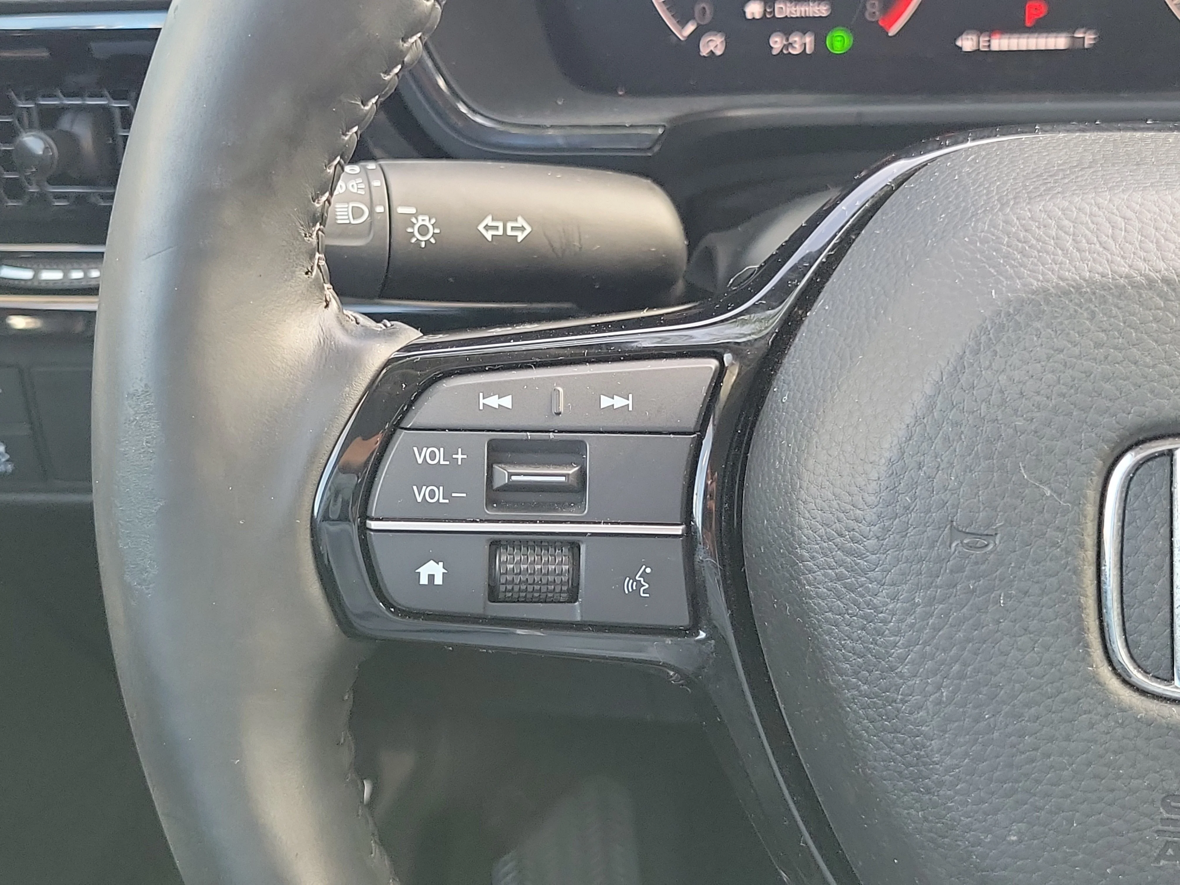 Used 2024 Blue Honda EX-L image 26