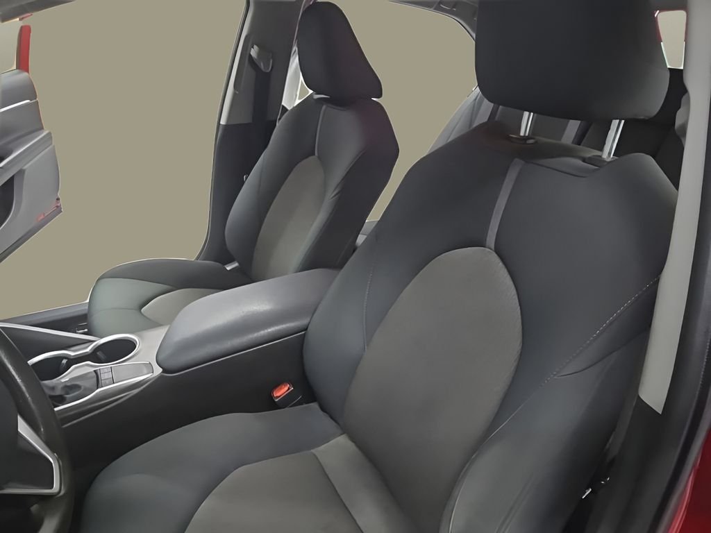 Used 2022 Red Toyota LE image 12