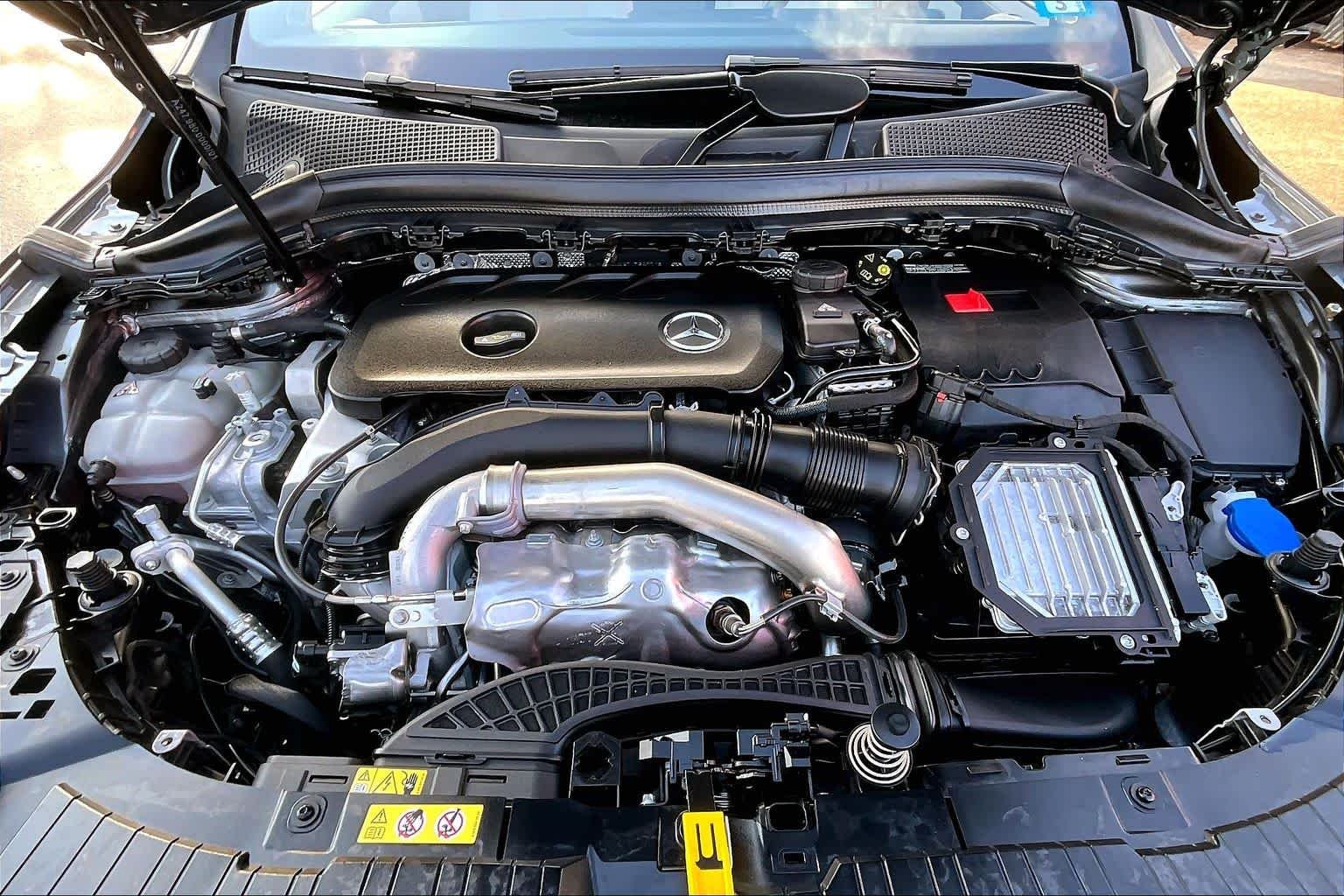 New 2026 Mountain Grey Metallic Mercedes-Benz GLA 250 image 29