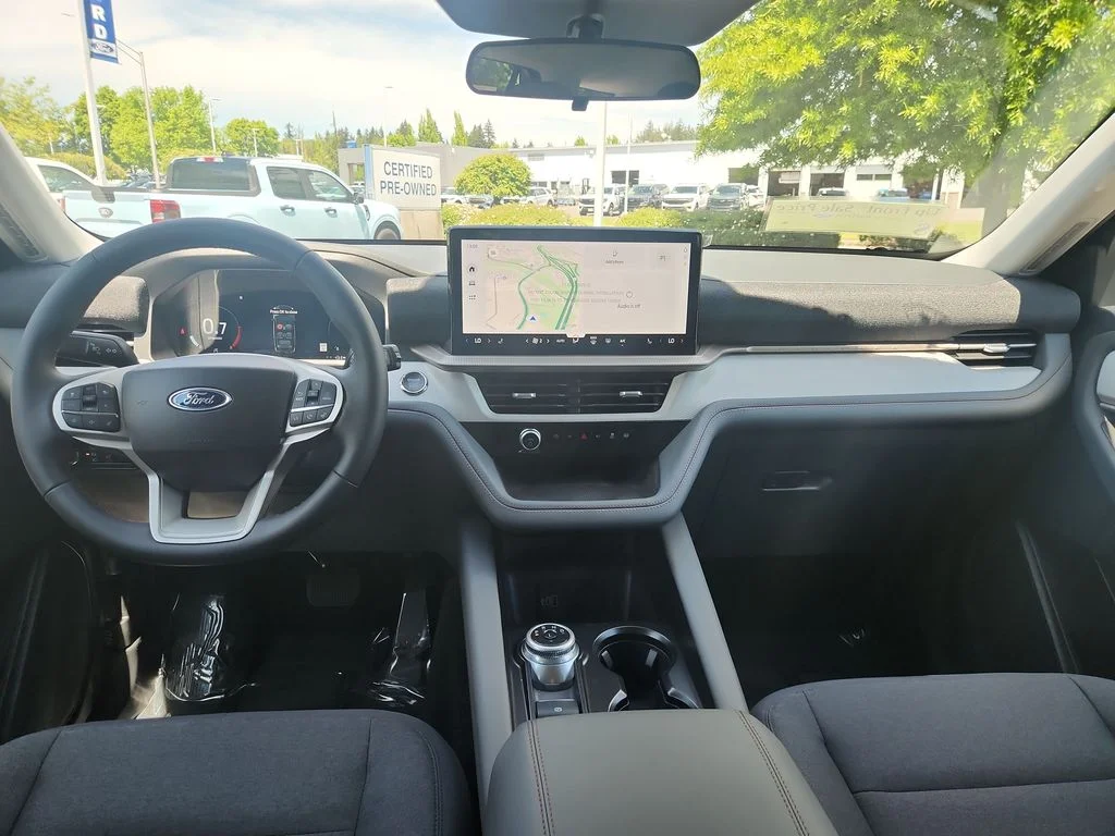 New 2026 Gray Ford Active image 17