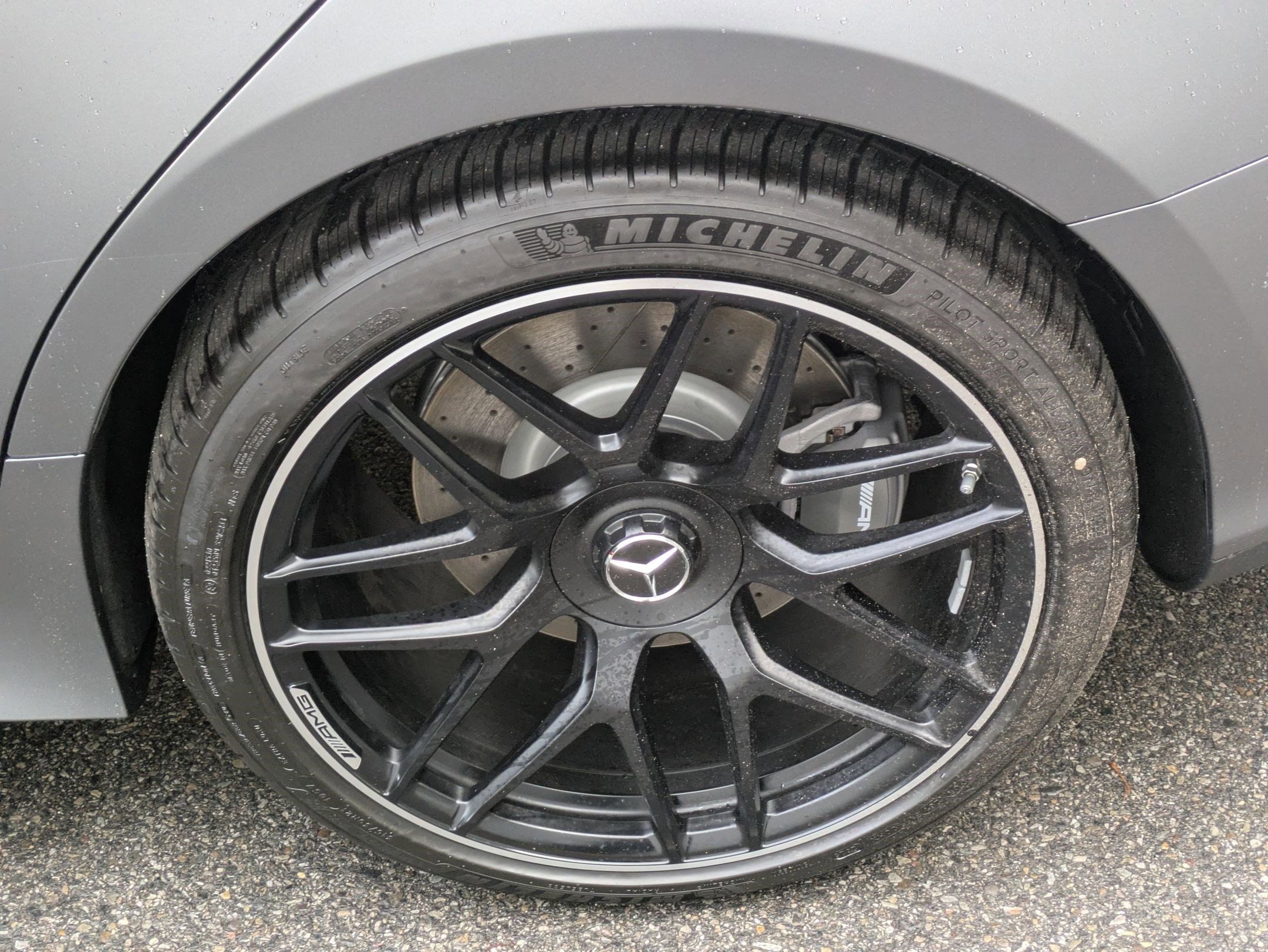 New 2026 MANUFAKTUR Selenite Grey Magno Mercedes-Benz AMG® GT 53 image 16