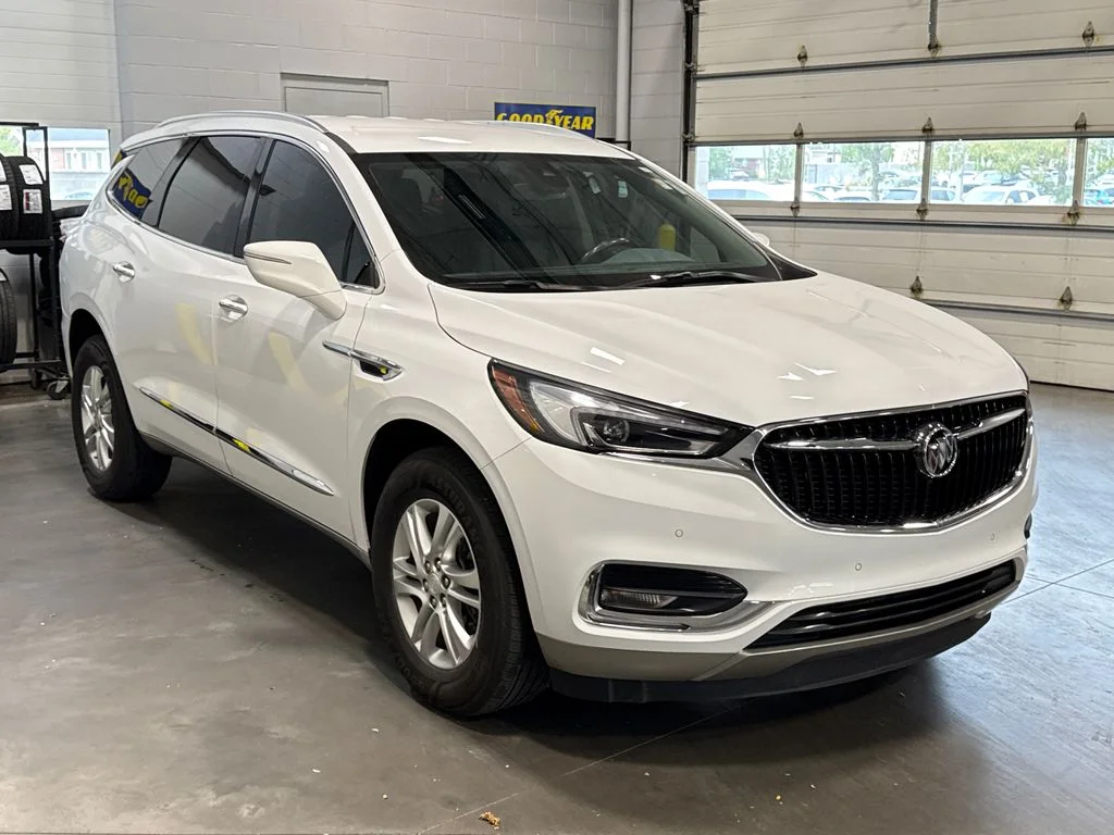 Used 2021 White Buick Premium Group image 3