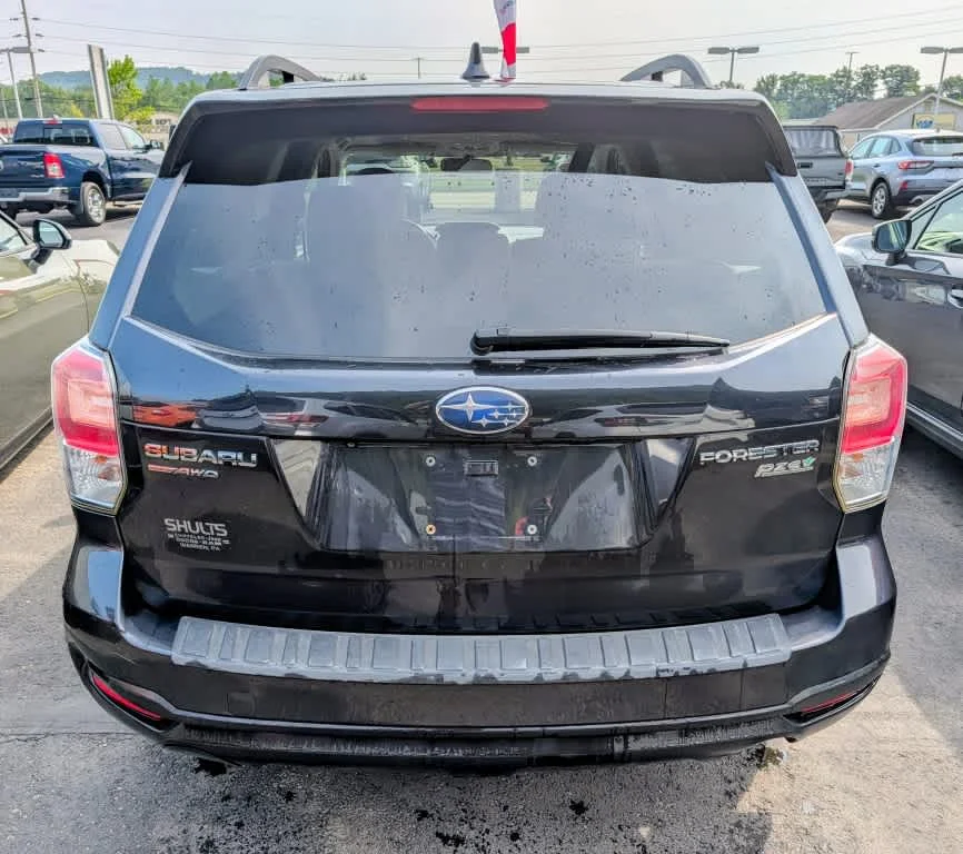 Used 2017 Dark Gray Metallic Subaru Premium image 5