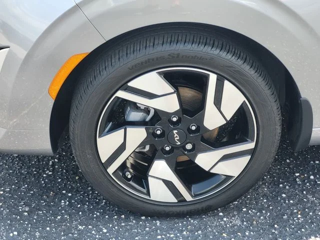 Certified Used 2025 Gray Kia GT-Line image 8