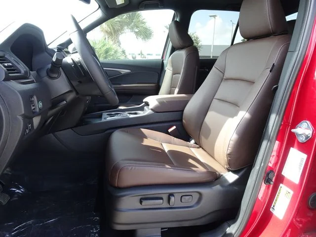 New 2026 Radiant Red Metallic II Honda RTL image 7