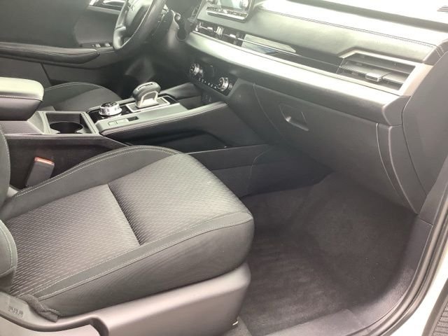 Used 2022 Silver Mitsubishi ES image 55