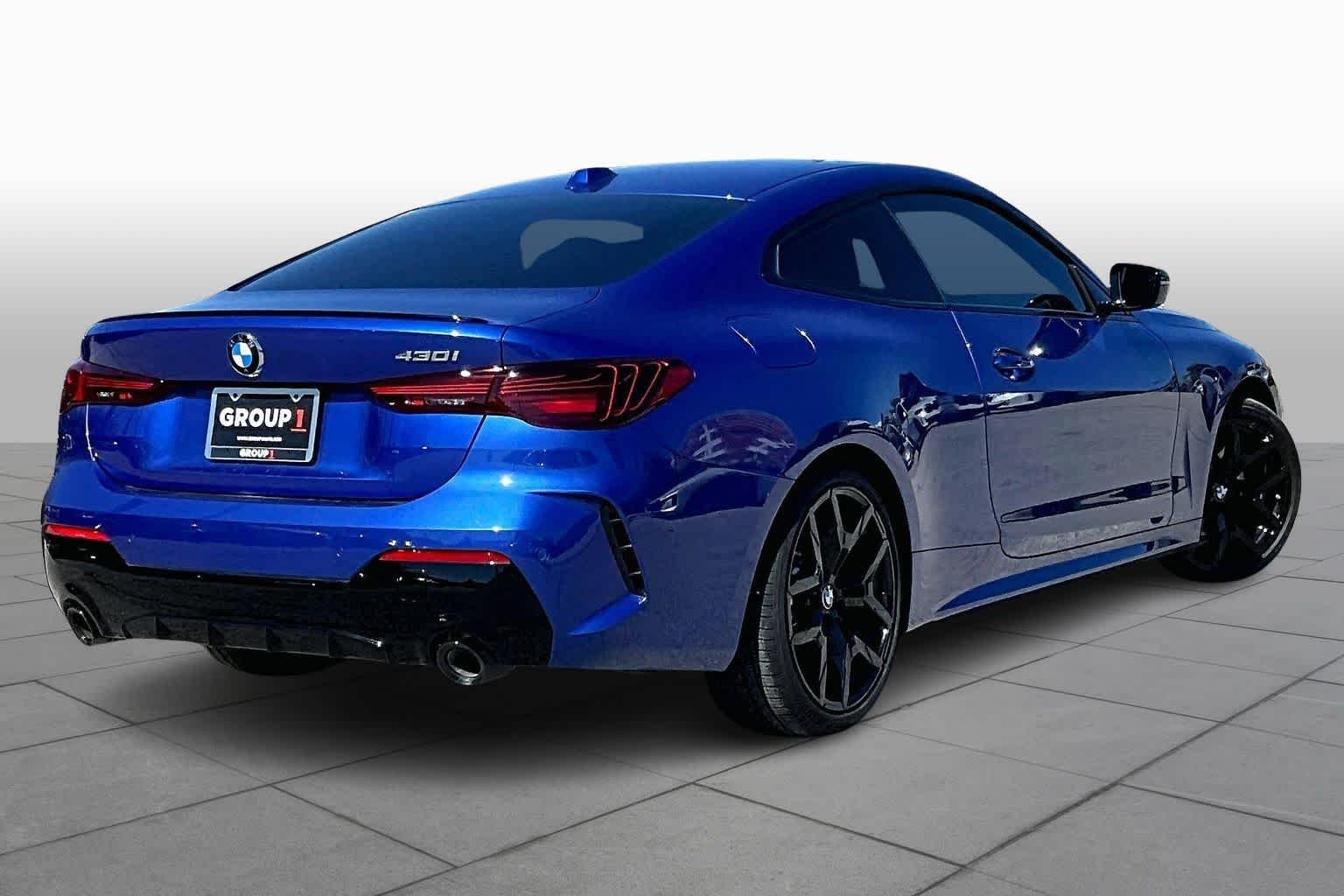 2026 BMW 4 Series 430i - Photo 12