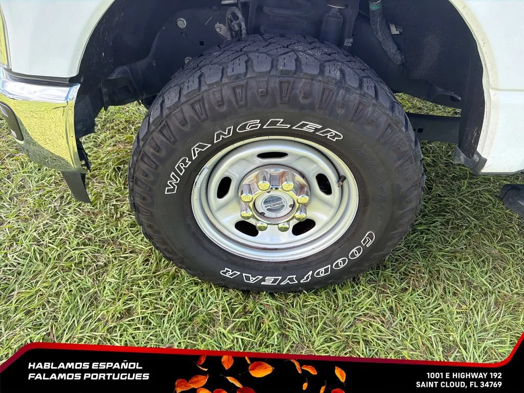 Used 2023 White Ford XL image 10