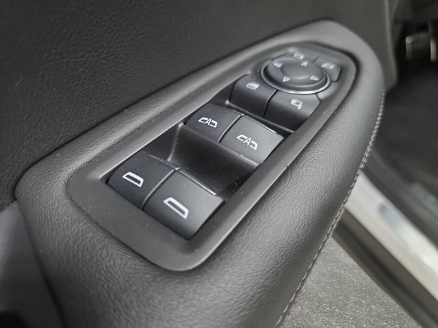 Used 2020 CRYSTAL WHITE TRICOAT Cadillac AWD Sport image 26