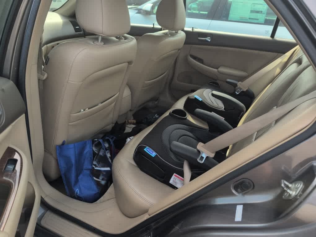 Used 2007 Gray Honda EX-L image 6