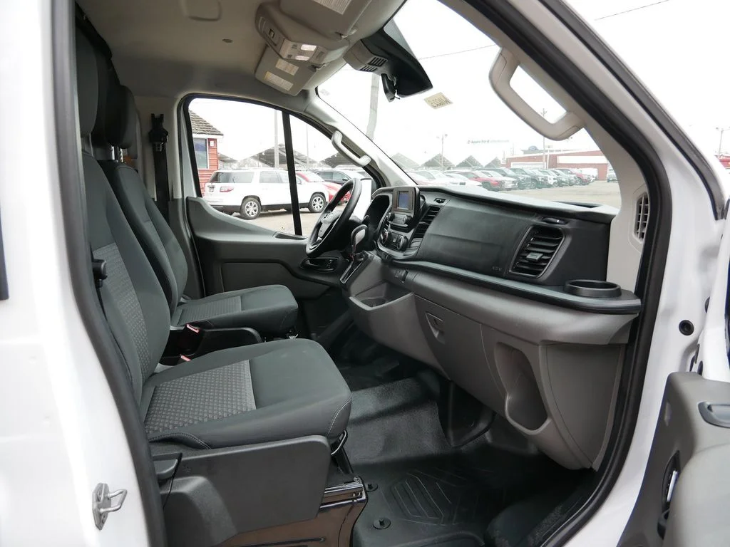 2025 Ford Transit Van Base - Photo 8