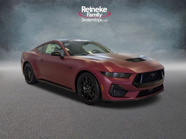 New 2026 Molten Magenta Metallic Tinted Clearcoat Ford GT Fastback image 3