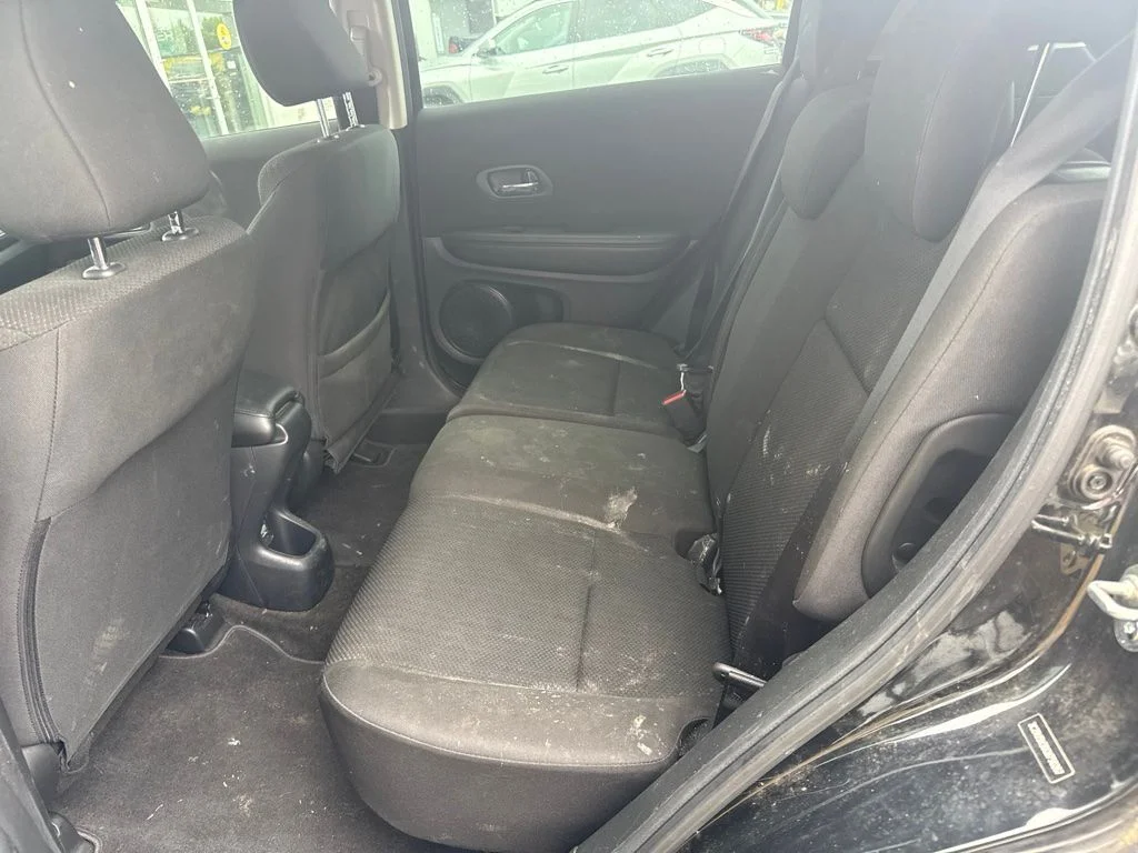 Used 2016 Black Honda LX image 10