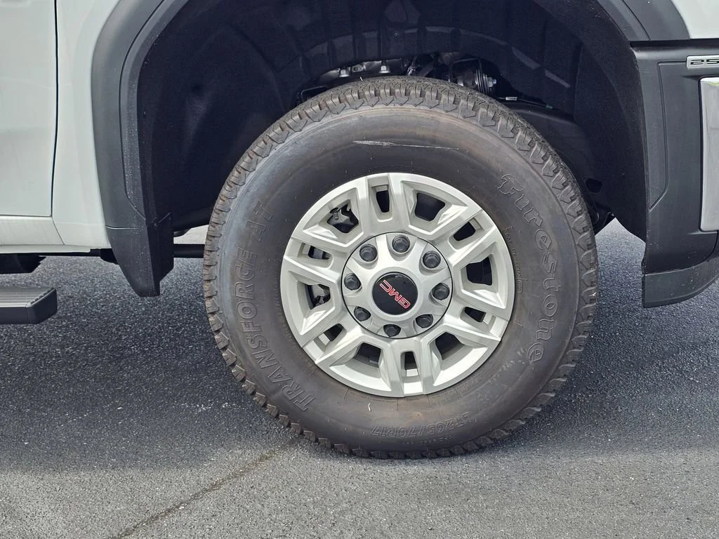 2025 GMC Sierra 2500HD Pro - Photo 6