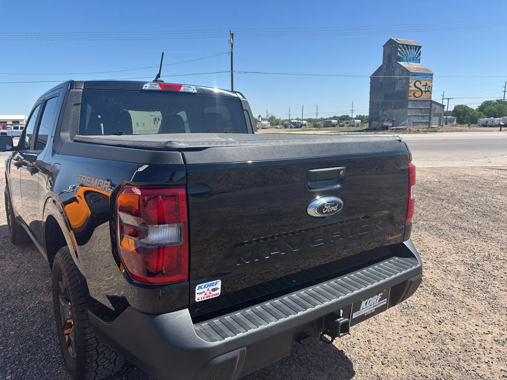 Used 2024 Shadow Black Ford XLT Advanced image 4