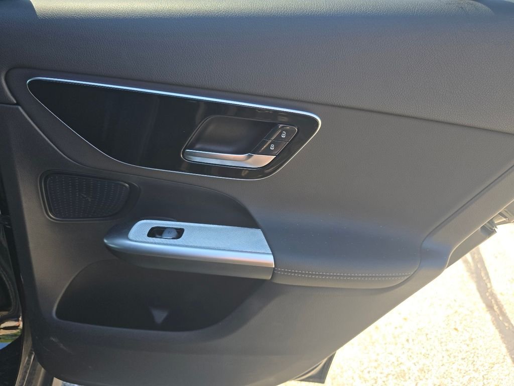 Certified Used 2026 Black Mercedes-Benz GLC 300 image 24