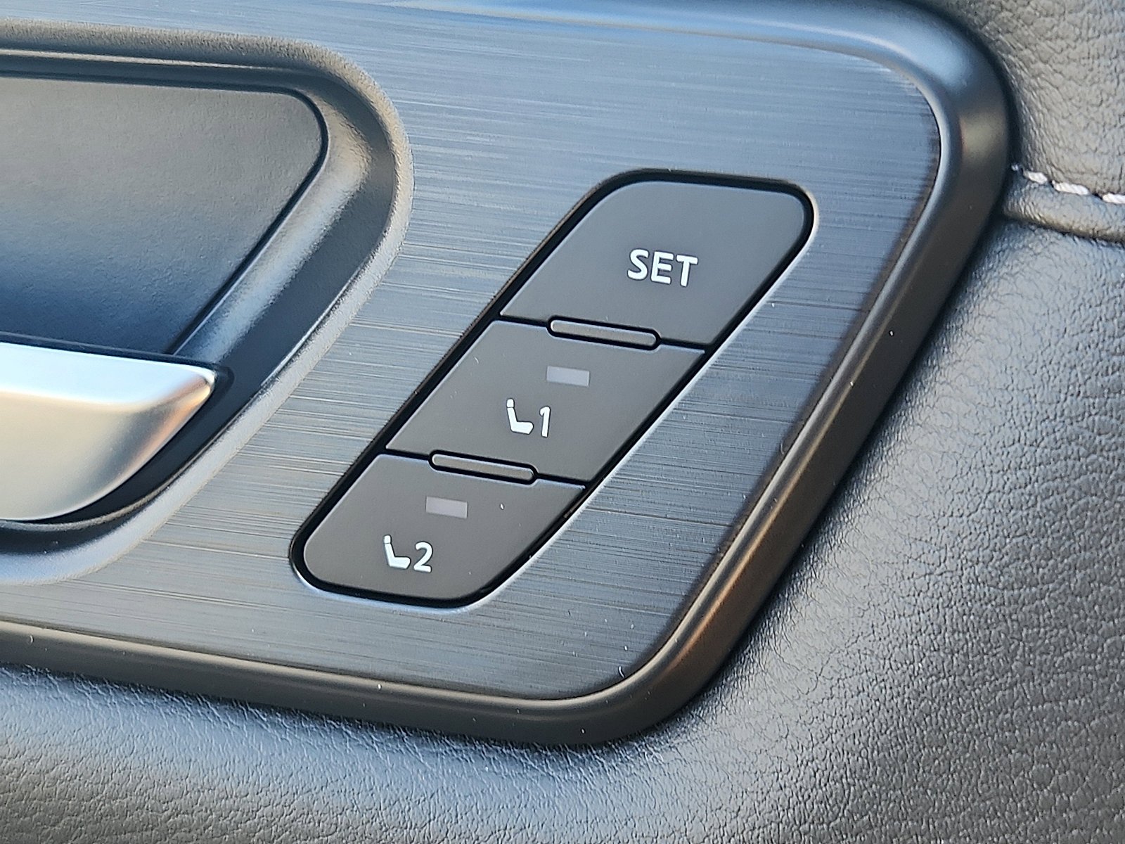 2026 Nissan Armada SL - Photo 20