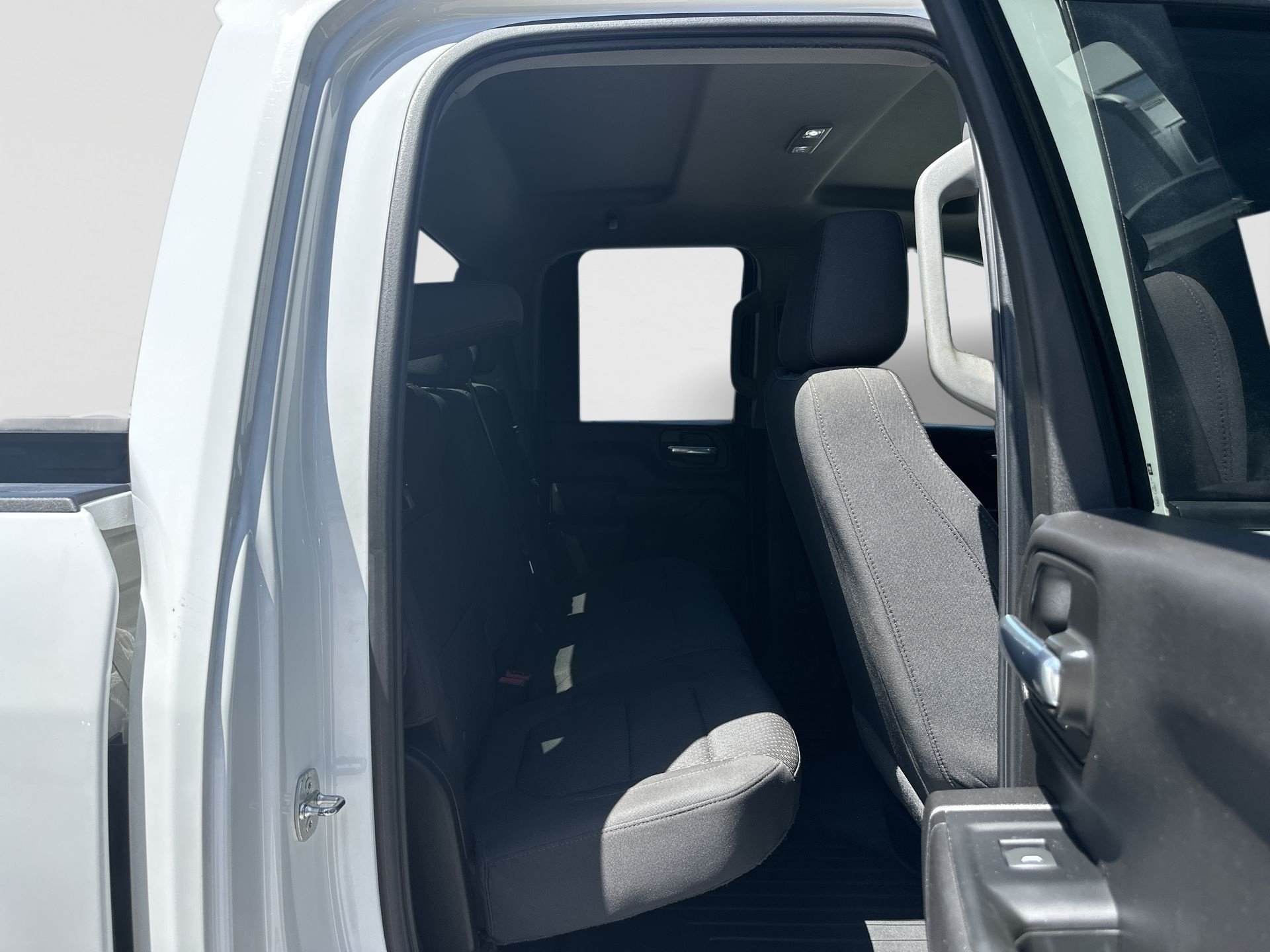 2023 Chevrolet Silverado 2500HD Custom - Photo 25