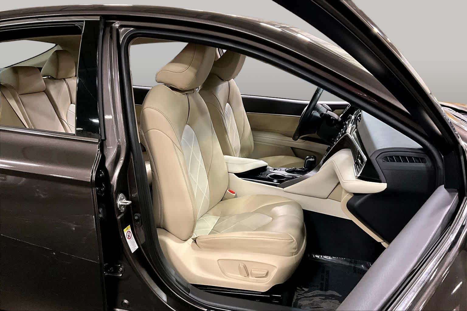 Certified Used 2018 Brown Stone Toyota XLE image 9
