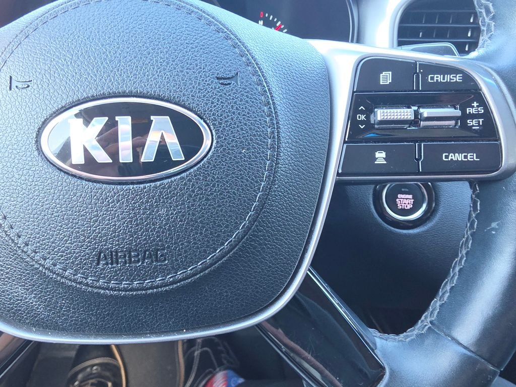 Used 2019 Silver Kia EX image 30