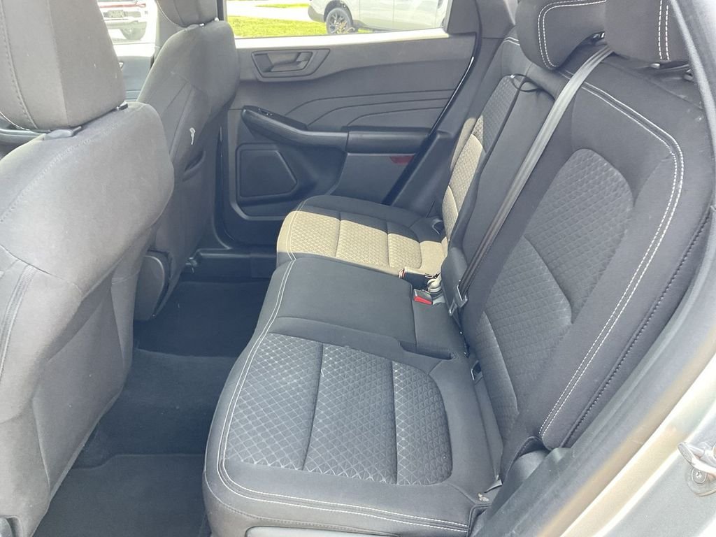 Used 2024 Silver Ford Active image 21