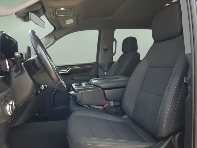 Used 2022 Silver GMC SLE image 9