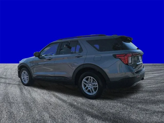 New 2026 Carbonized Gray Metallic Ford Active image 6