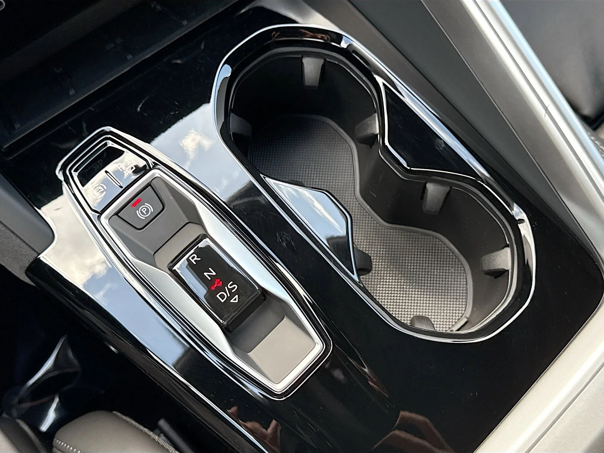 New 2026 Daytona Gray Metallic Audi Premium Plus image 27