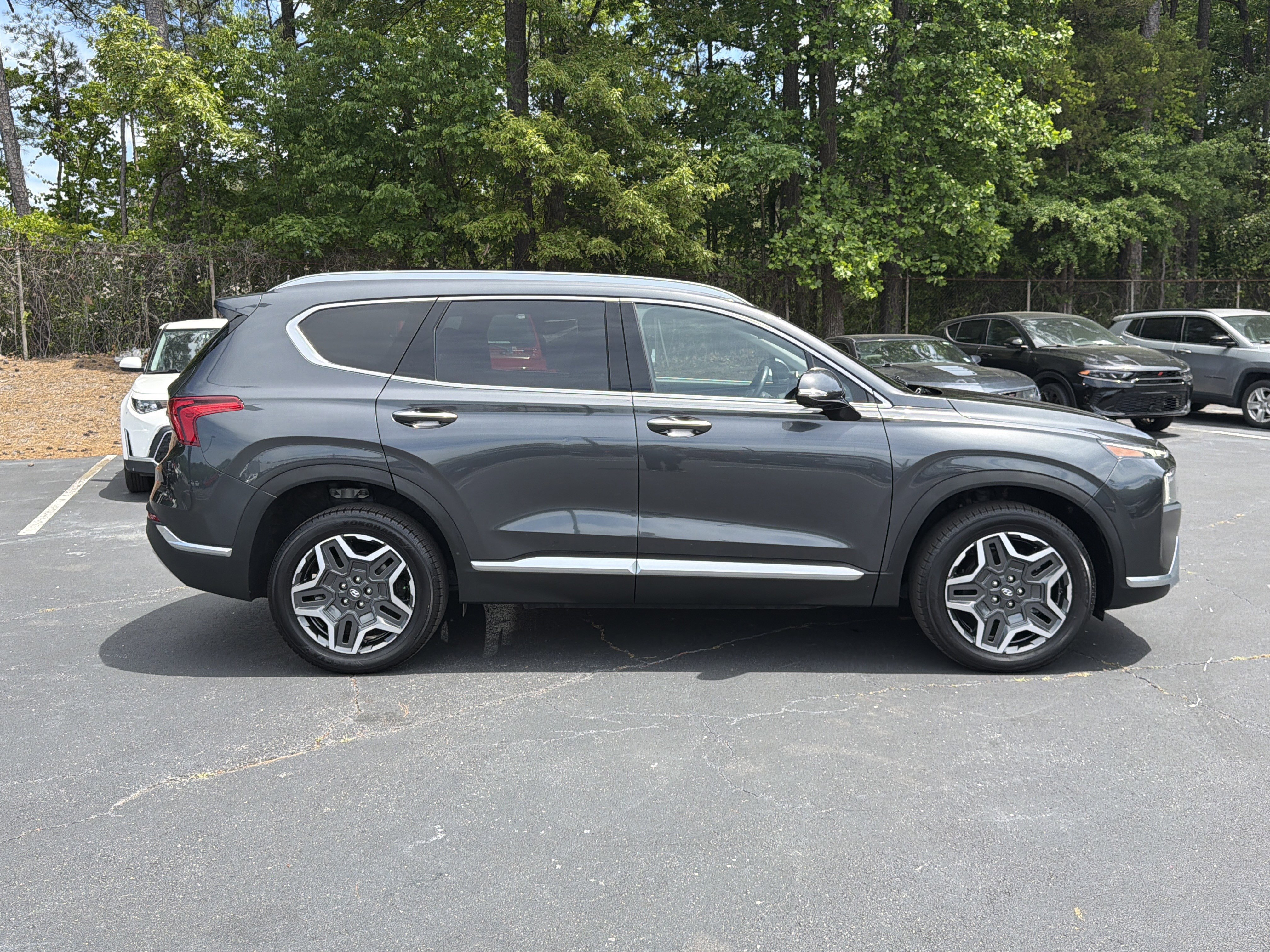 Used 2023 Portofino Gray Hyundai SEL Premium image 9