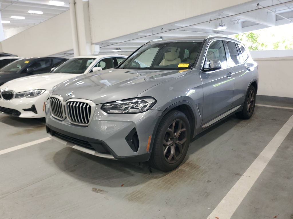 2023 BMW X3's photo