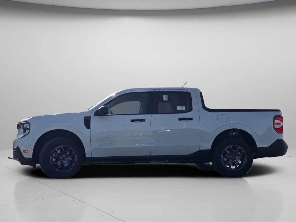 New 2026 Oxford White Ford XLT image 20