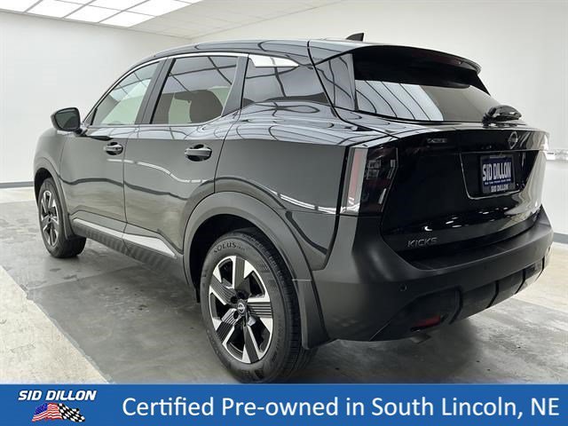 Certified Used 2025 Super Black Nissan SV image 6