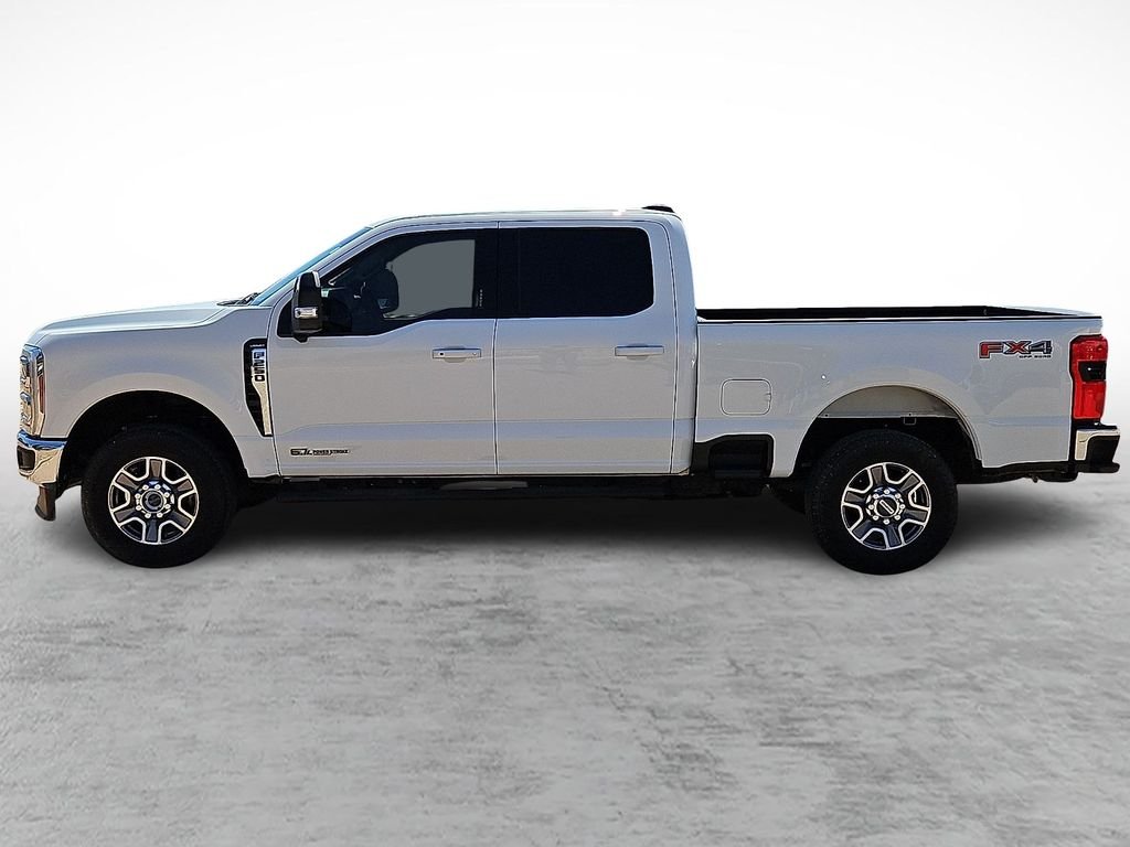 Used 2024 Oxford White Ford Lariat image 6
