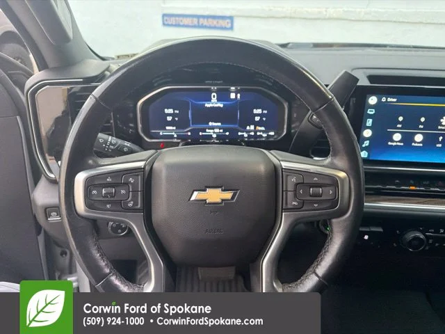 Used 2022 Silver Ice Metallic Chevrolet LT image 14